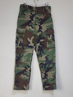 Army Style Camo Cargo Pants With Lots Of Pockets